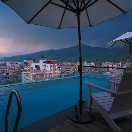 Aabas Pokhara By Barahi Hospitality Exterior foto