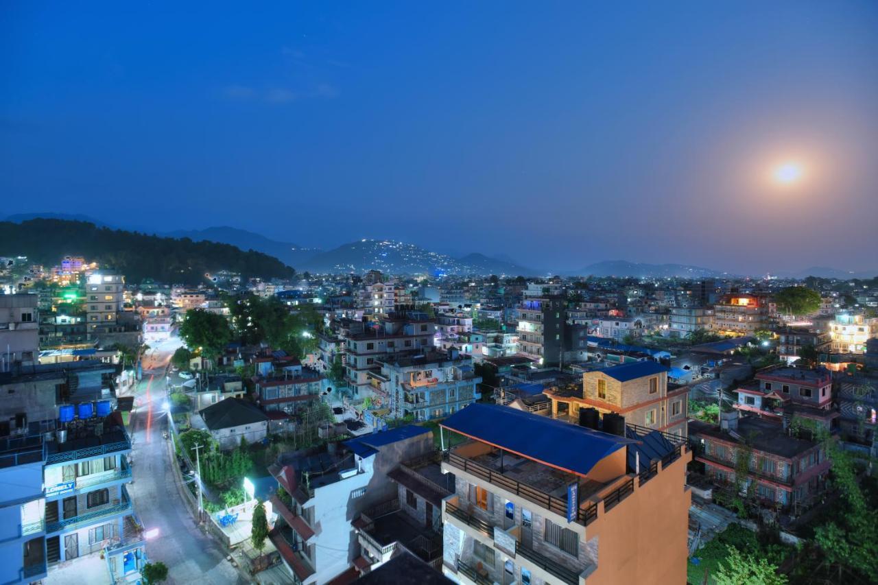 Aabas Pokhara By Barahi Hospitality Exterior foto