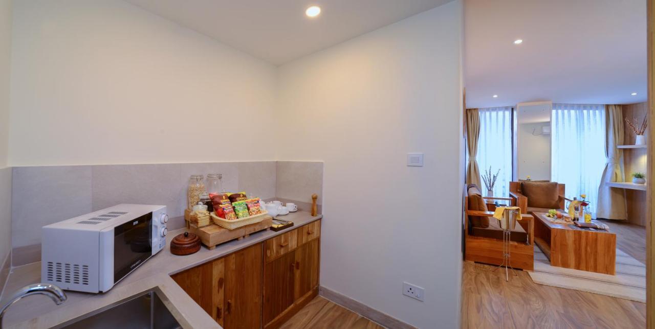 Aabas Pokhara By Barahi Hospitality Exterior foto